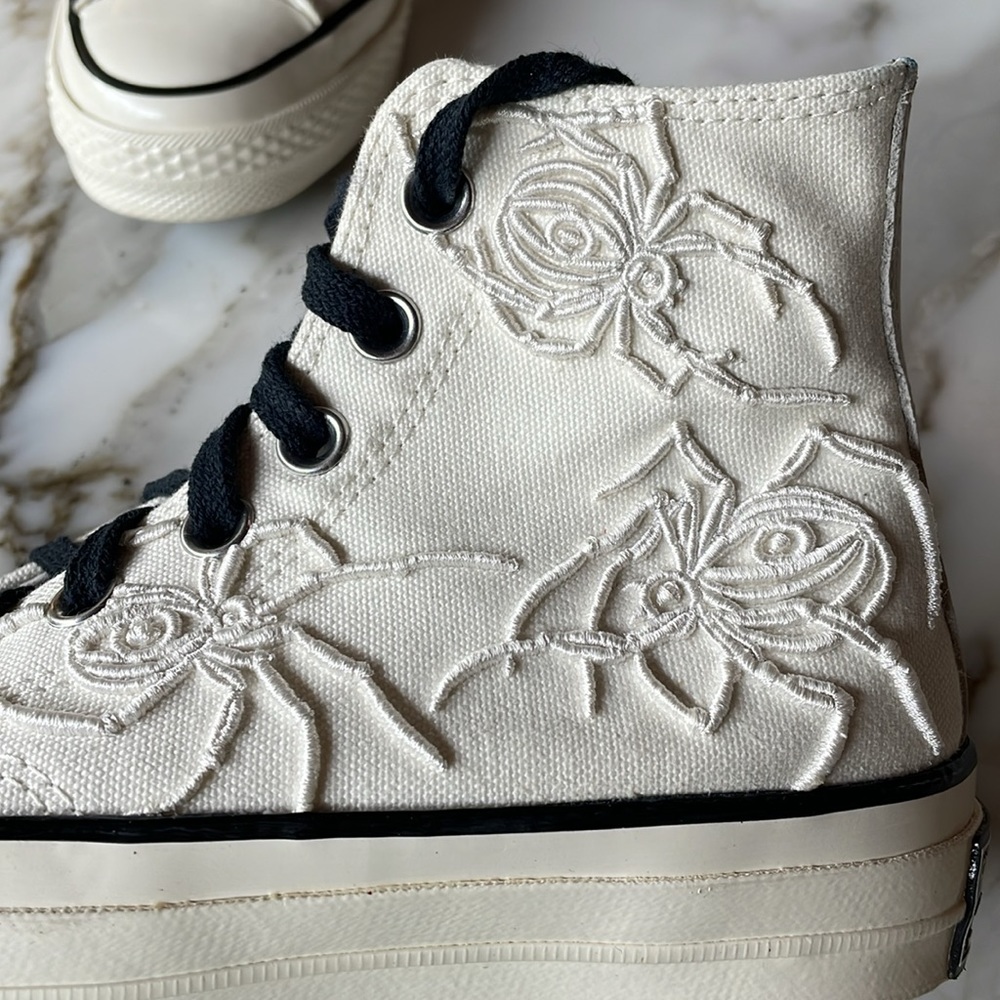 DR.WOO X CONVERSE SPECIAL EDITION 🕷️SPIDER SNEAKERS🕷️ - Picture 2 of 13